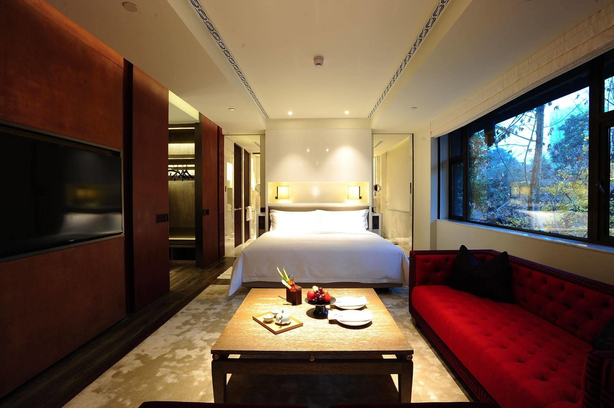 Guanyin Yiyuntai Hotel Csengtu Kültér fotó