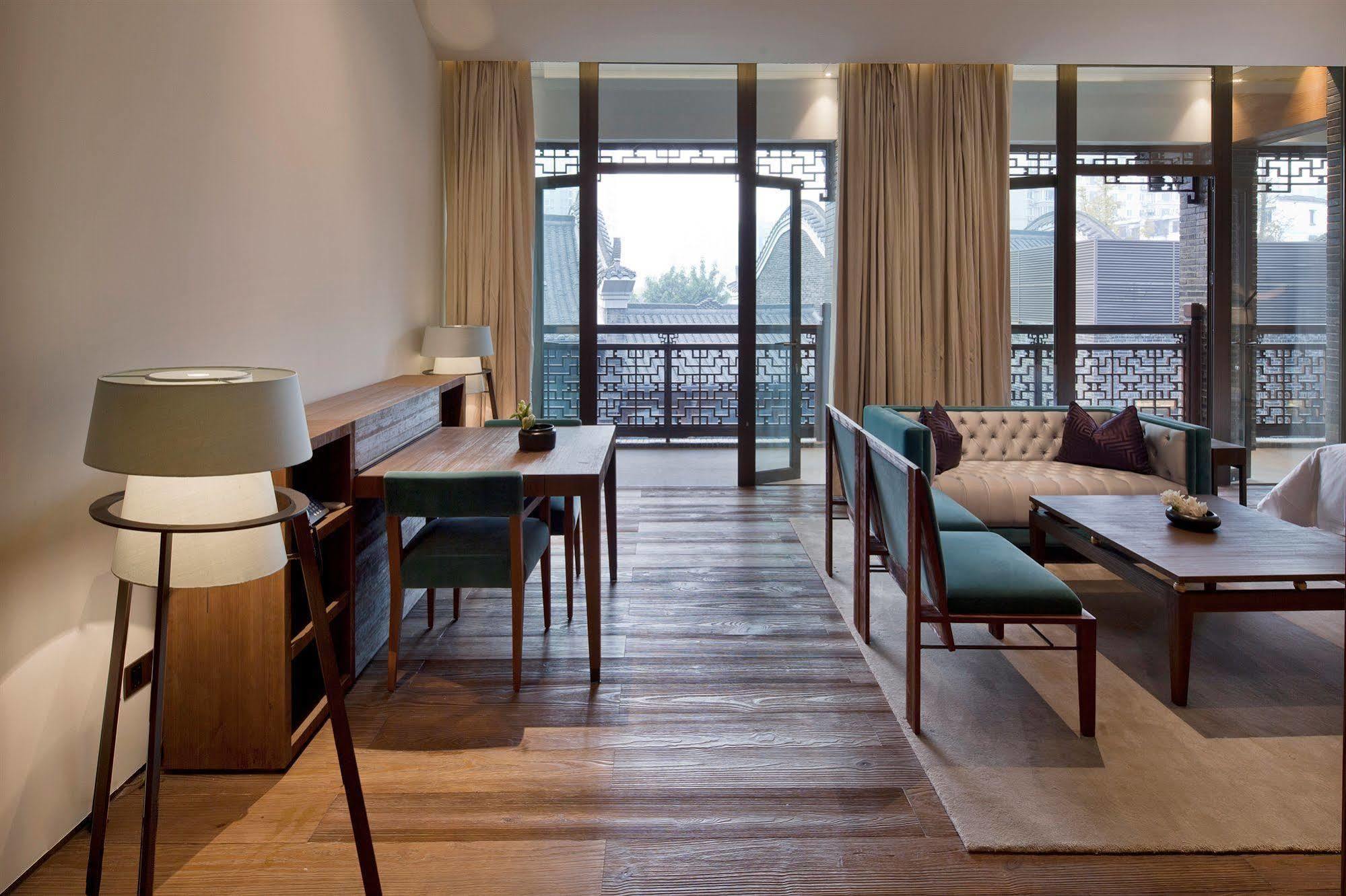 Guanyin Yiyuntai Hotel Csengtu Kültér fotó